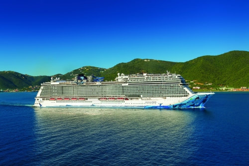 Ocean cruise ship